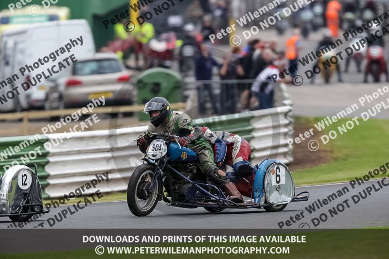 Vintage motorcycle club;eventdigitalimages;mallory park;mallory park trackday photographs;no limits trackdays;peter wileman photography;trackday digital images;trackday photos;vmcc festival 1000 bikes photographs